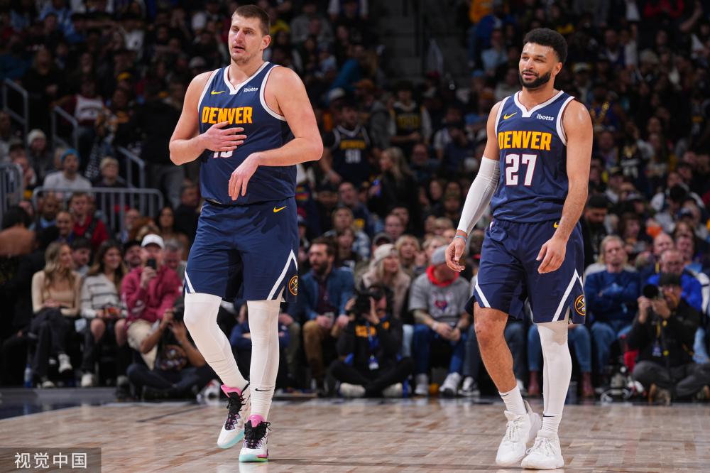 员却呈现出 员却呈现出